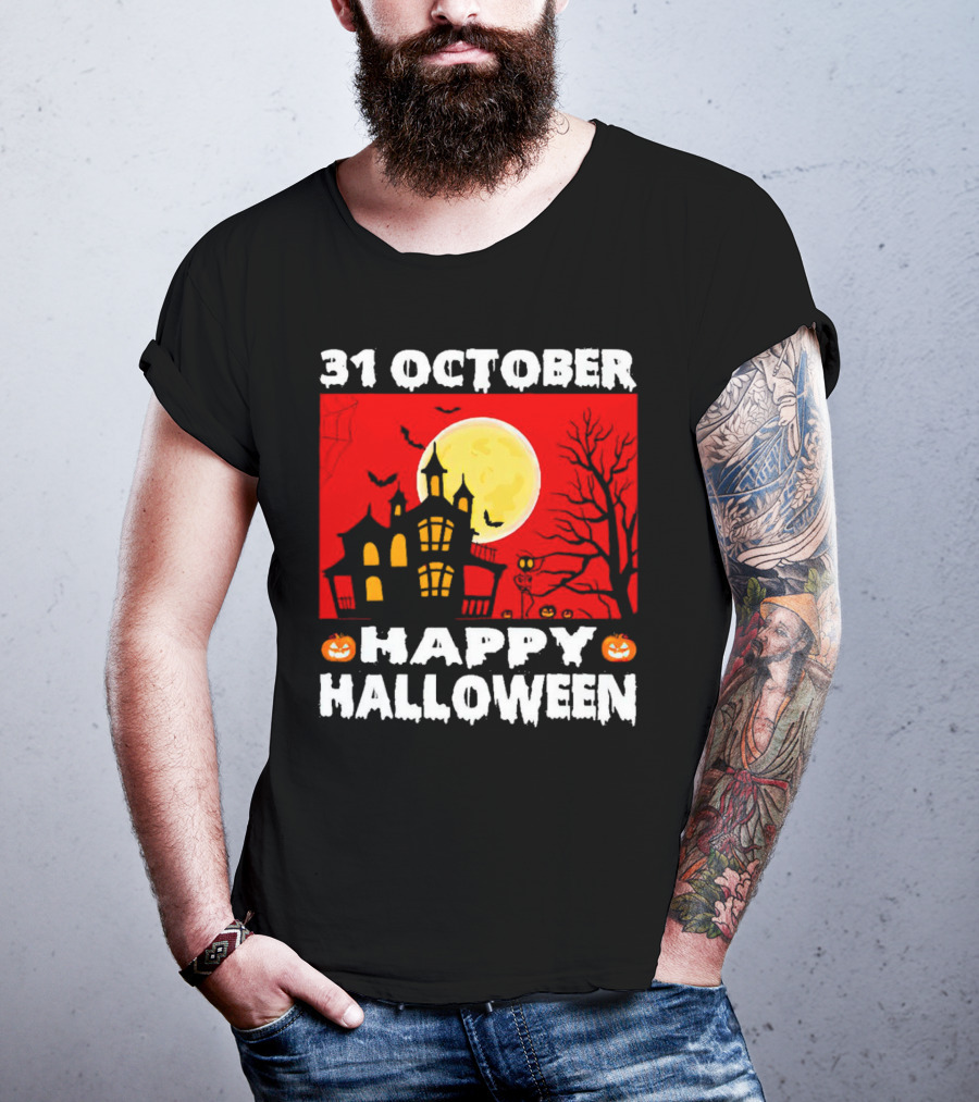31 October Happy Halloween Haunted House Full Moon Pumpkins Bats Spooky Tree T-Shirt