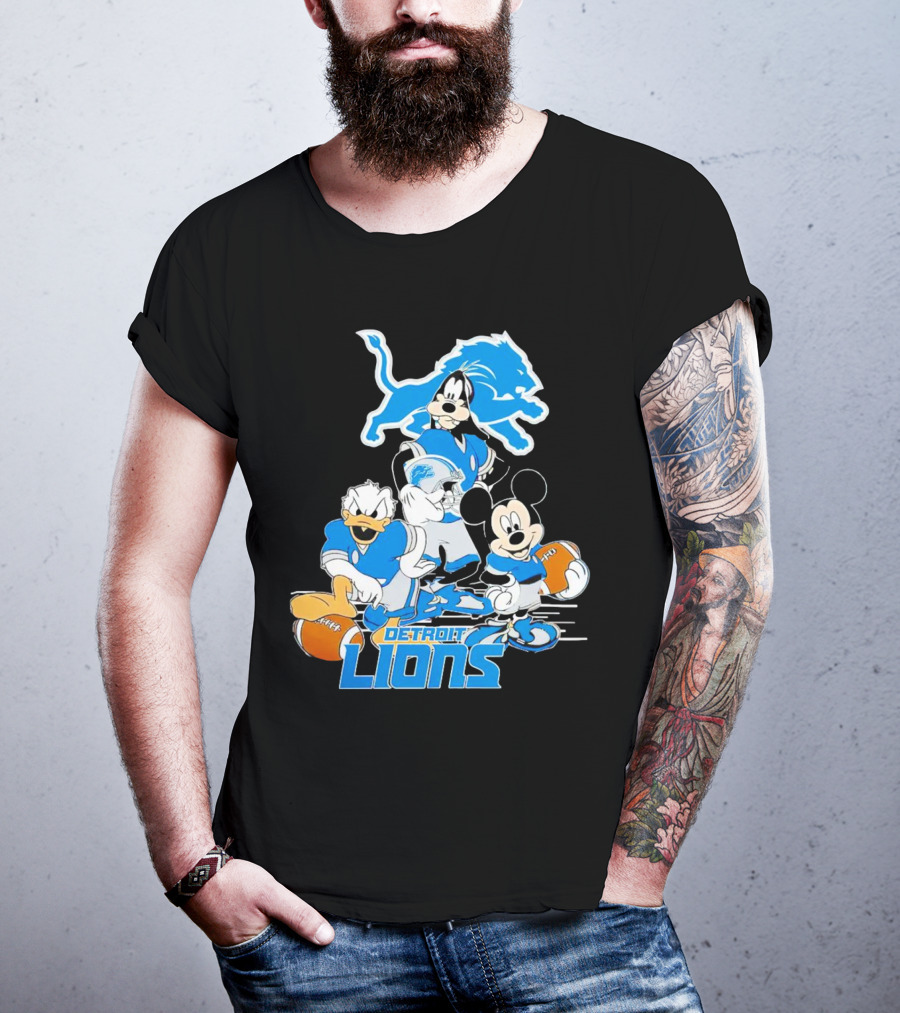 Detroit Lions Mickey Friends Game Day Football Disney T-Shirt