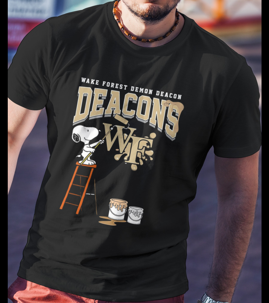 Wake Forest Demon Deacons Snoopy Painting Team Spirit T-Shirt