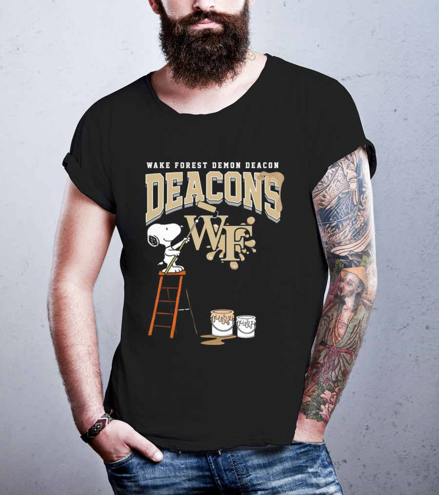 Wake Forest Demon Deacons Snoopy Painting Team Spirit T-Shirt