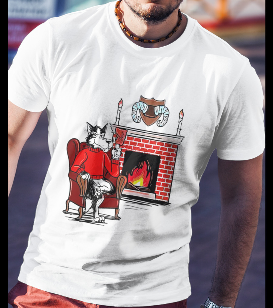NC State Wolfpack Cozy Fireplace Christmas Scene Sweater Wolf T-Shirt