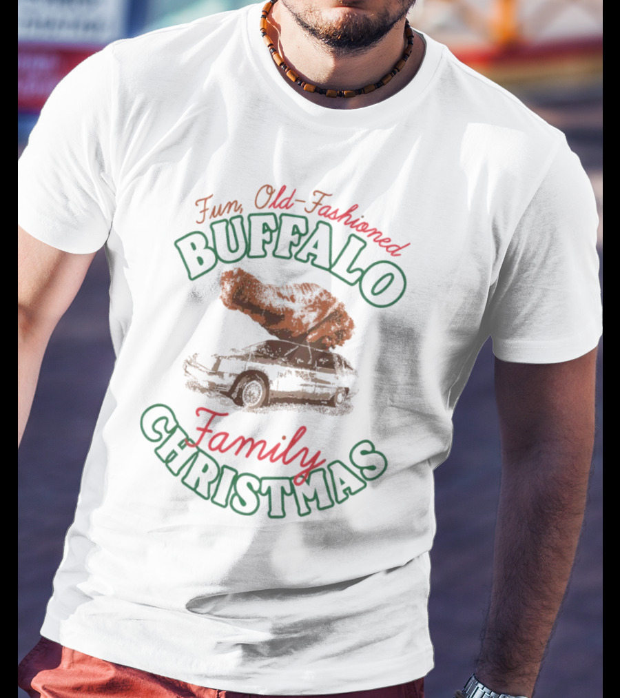 Buffalo Family Christmas Fun Old-Fashioned Car With Tree T-Shirt