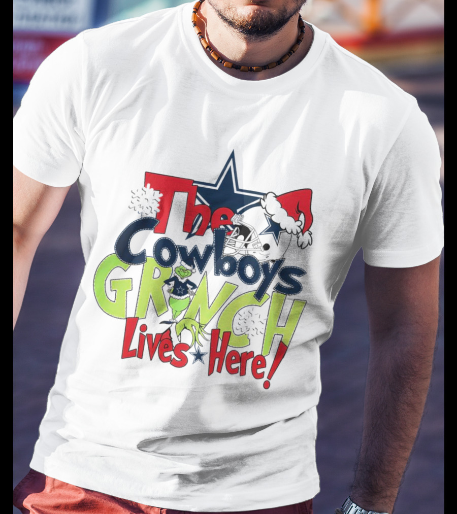 The Dallas Cowboys Grinch Lives Here Christmas T-Shirt