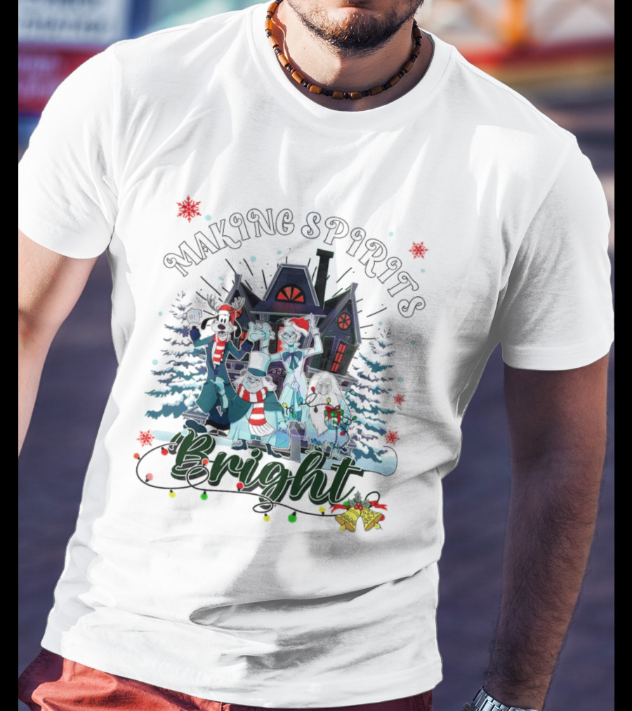 Making Spirits Bright Haunted Mansion Christmas Ghosts In Winter Scene T-Shirt