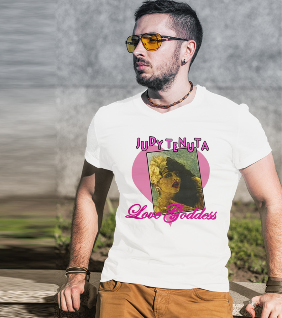 Judy Tenuta Love Goddess Vintage Art With Heart Background T-Shirt