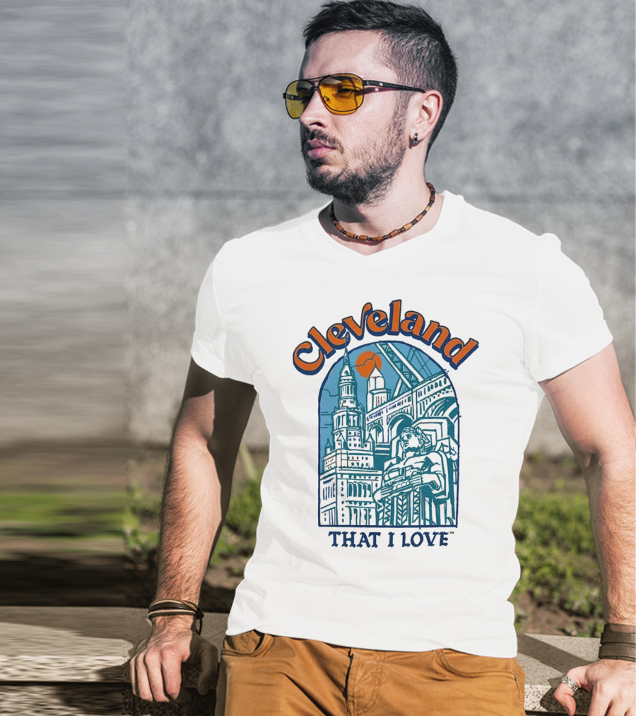 Cleveland That I Love Skyline Architecture T-Shirt