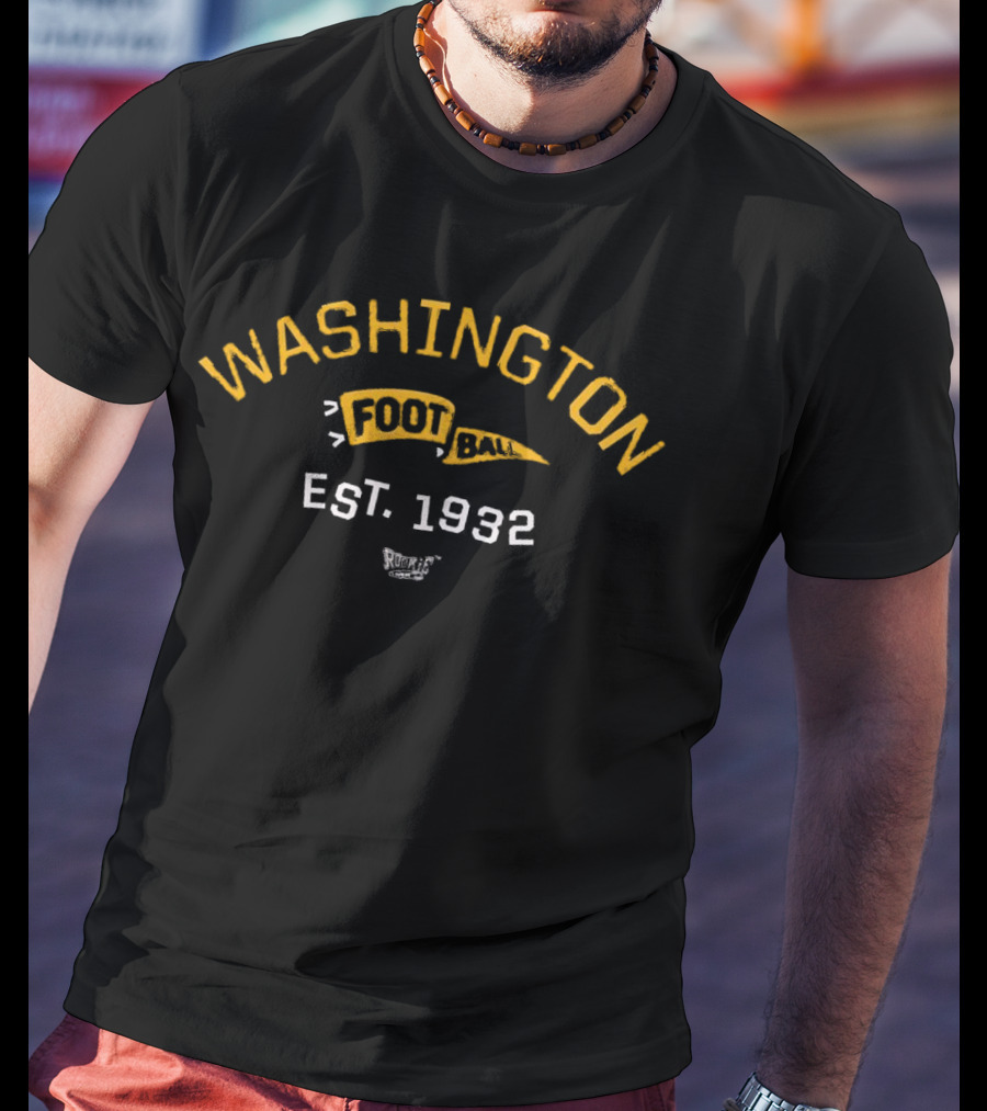 Washington Huskies Football Est 1932 Iconic College Sports Heritage T-Shirt