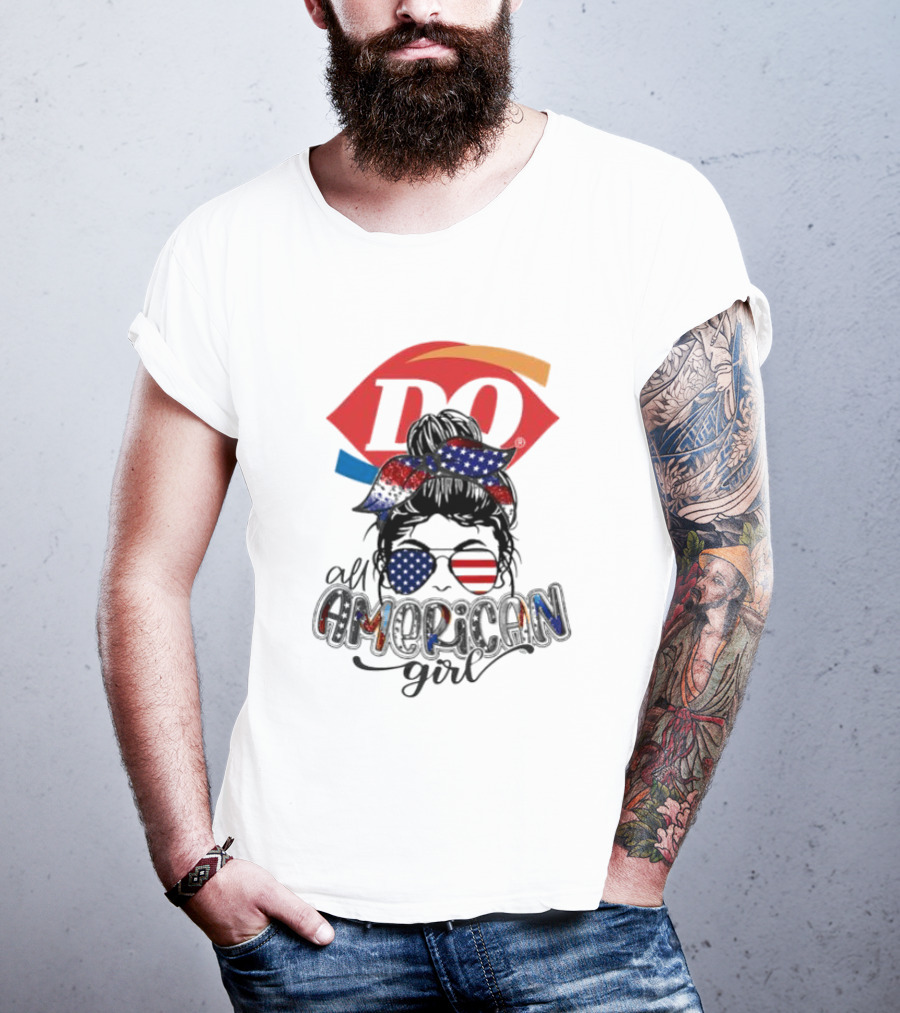 Dairy Queen All American Girl Messy Bun Patriotic髁 T-Shirt
