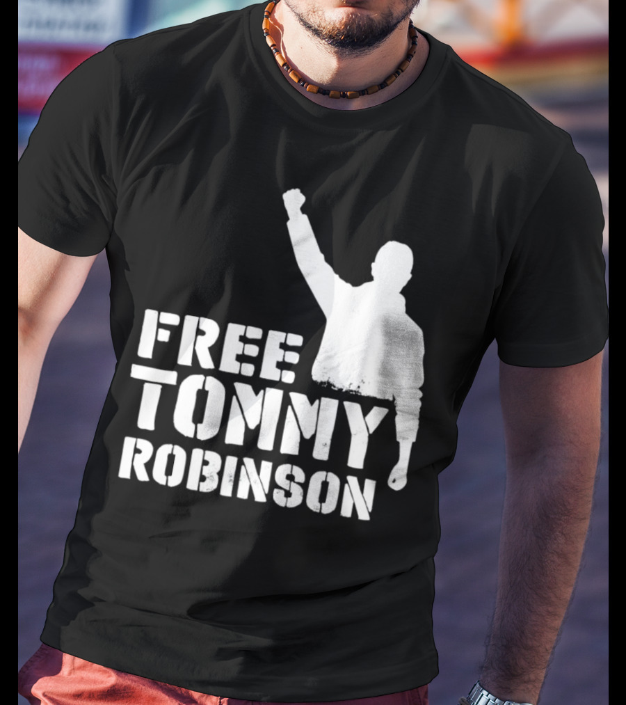 Free Tommy Robinson Silhouette Fist Raised Protest T-Shirt