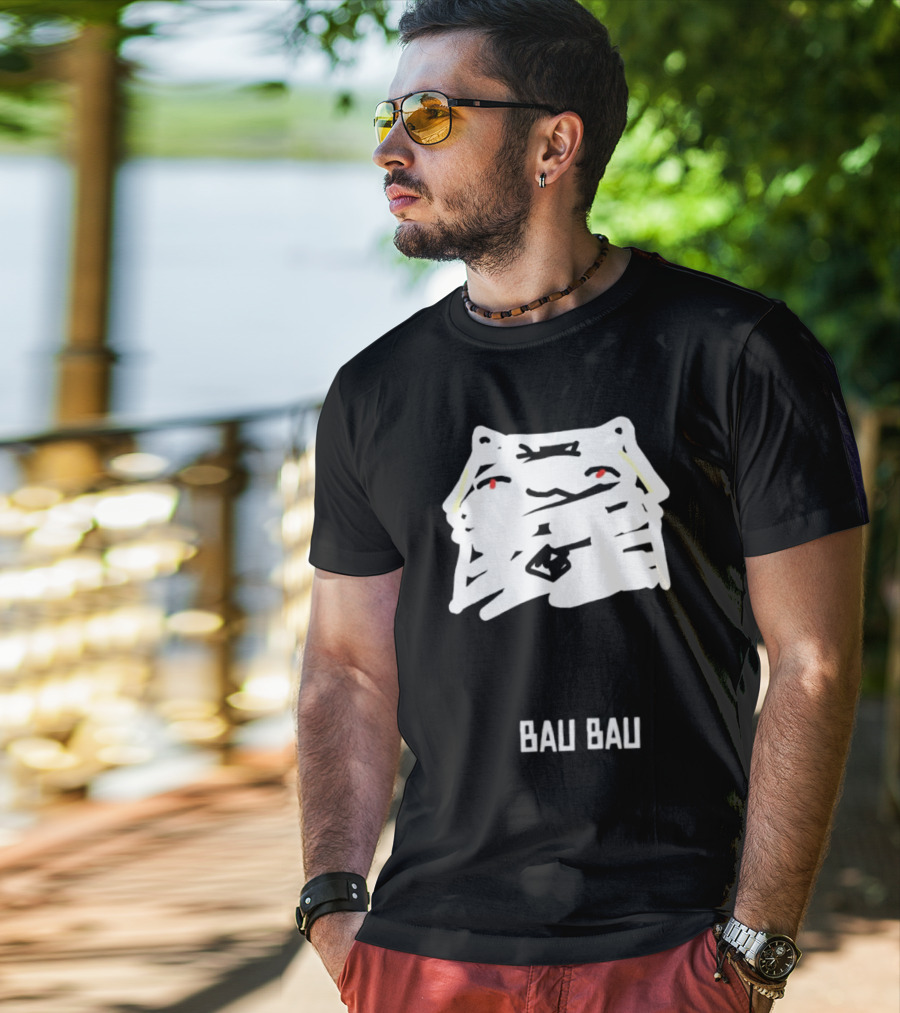 Bau Bau Cat Minimalist Face Sketch T-Shirt