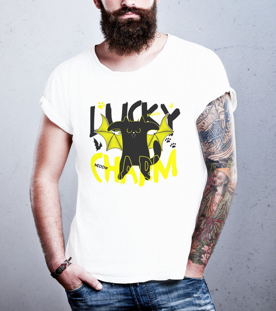 Lucky Charm Booo Meoow Bat Cat Halloween Paws T-Shirt