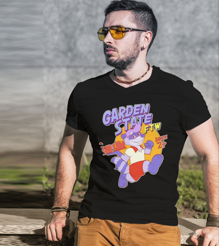 Garden State FTW Since 24 Cartoon Raccoon Serving Pancakes T-Shirt