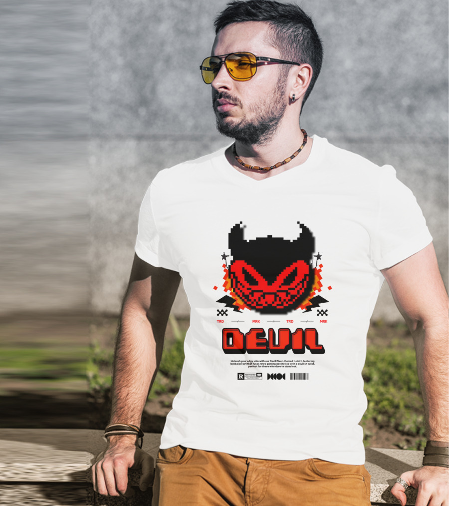DEVIL PIXELS TRD MRK RETRO PIXEL ART FACE T-Shirt