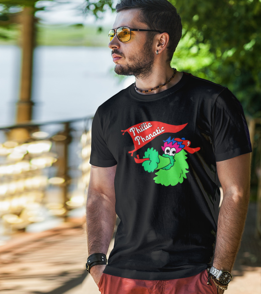 Phillie Phanatic Philadelphia Phillies Mascot Banner T-Shirt