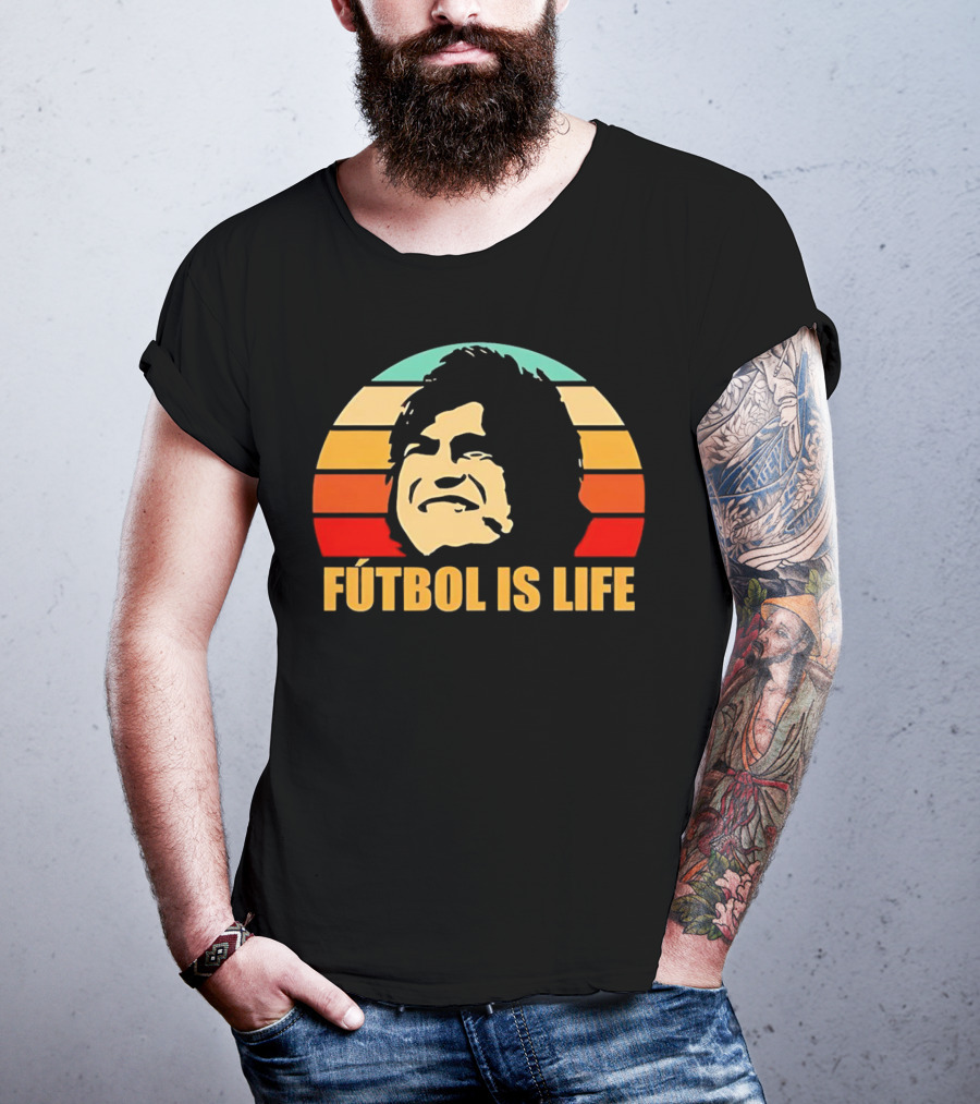 Fútbol Is Life Vintage Retro Sunset T-Shirt