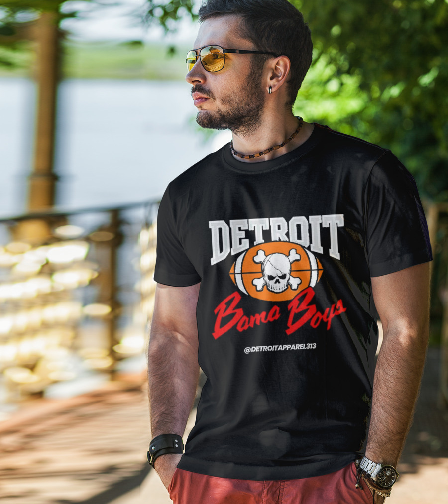 Detroit Bama Boys Skull Football @DetroitApparel313 T-Shirt