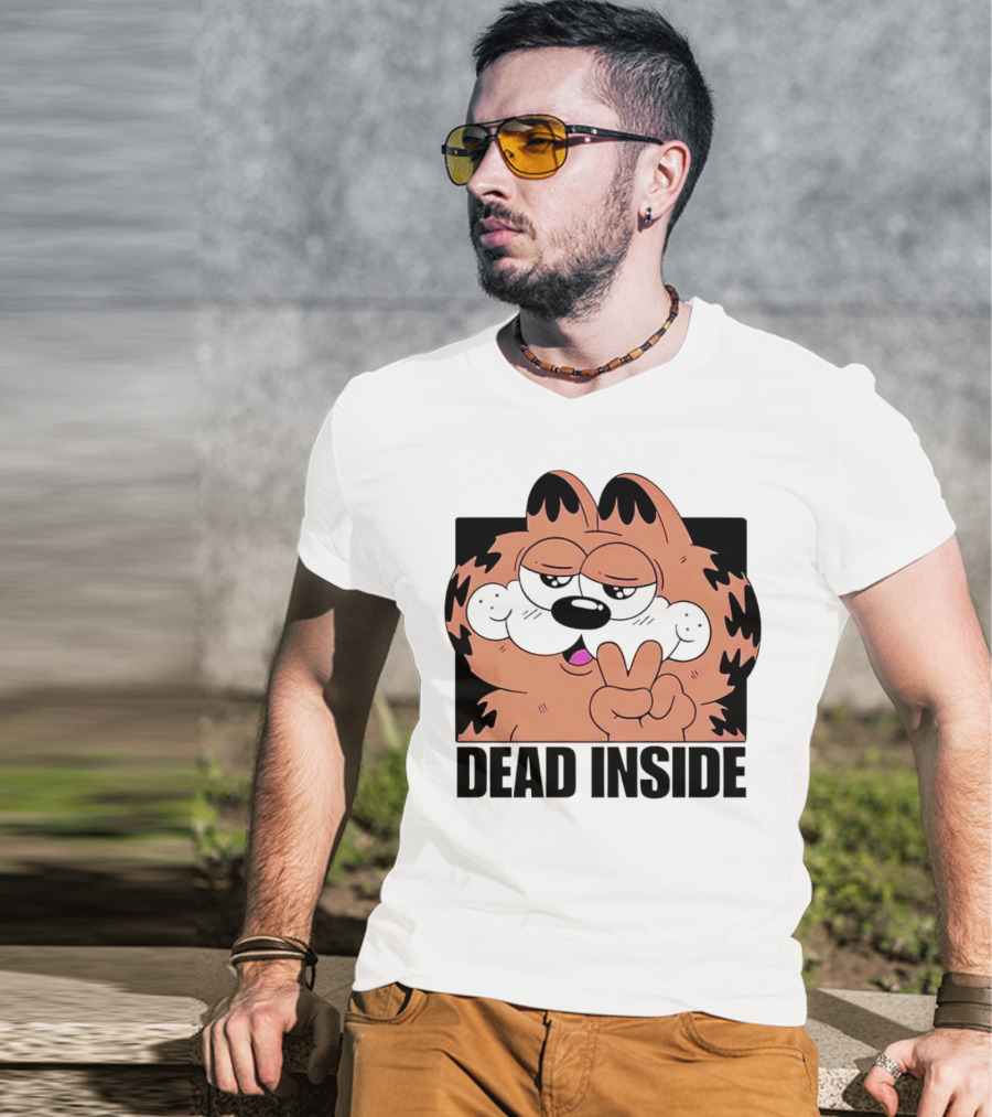 Garfield Dead Inside Peace Sign Iconic Meme T-Shirt