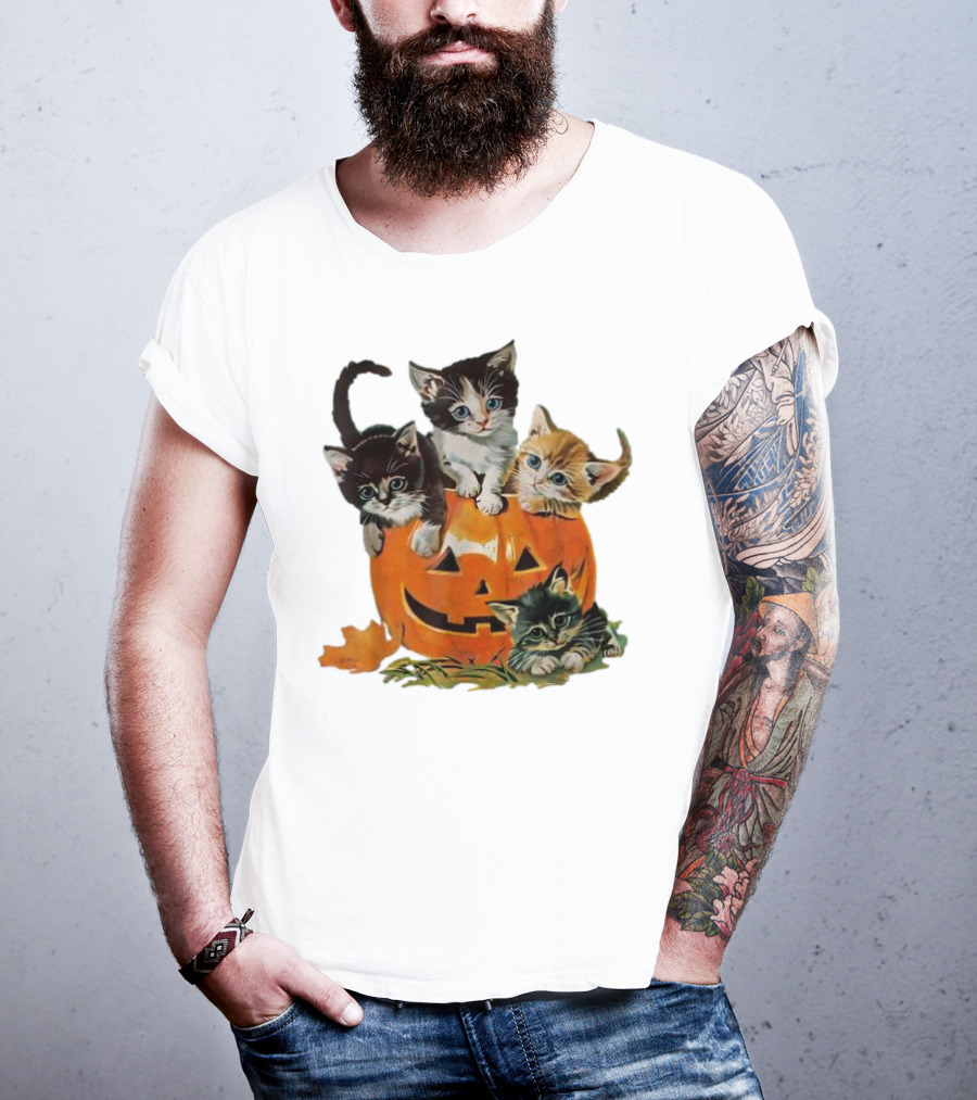 Vintage 90s Cat Pumpkin Halloween Spooky Season T-Shirt