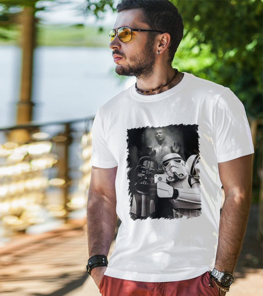 Star Wars Darth Vader And Stormtrooper Taking Selfie With Han Solo Frozen In Carbonite T-Shirt