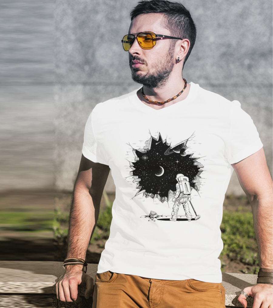 Breakthrough Astronaut Stargazing Through Cosmic Wall Hole T-Shirt