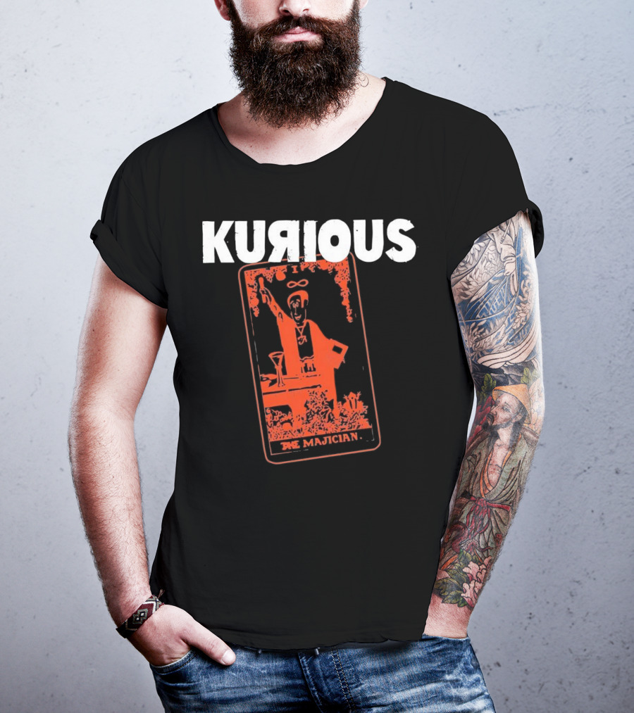 Kurious Gasdrawls The Majician Tarot Card T-Shirt