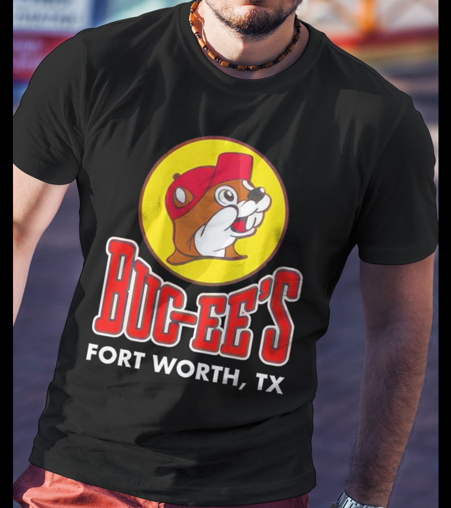 Buc-Ee's Fort Worth TX Logo With Beaming Beaver T-Shirt