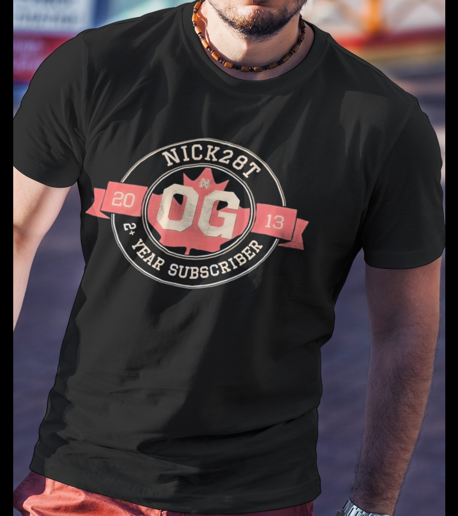 Nick28t OG 2013 2 Year Subscriber Maple Leaf Badge T-Shirt