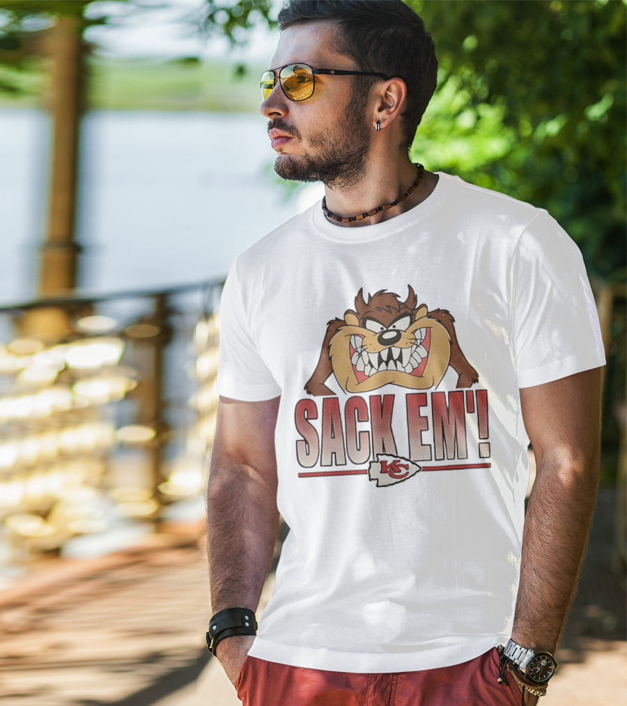 Looney Tunes Taz Kansas City Chiefs Sack 'Em KC T-Shirt