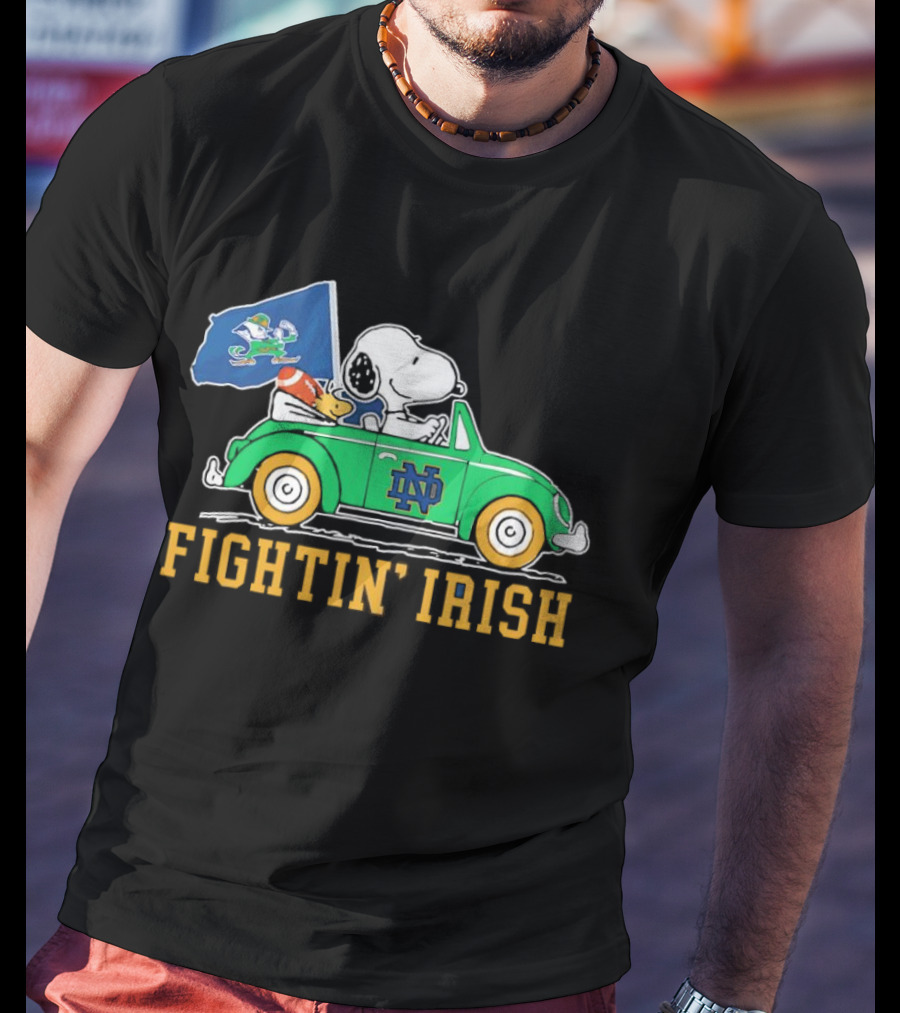 Snoopy And Woodstock Driving ND Car Fightin' Irish T-Shirt