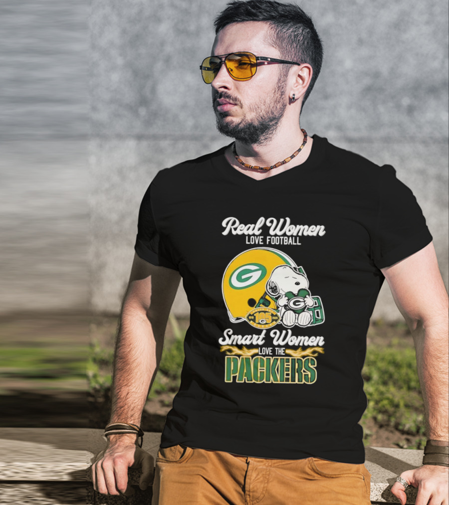 Snoopy Real Women Love Football Smart Women Love The Packers Green Bay Helmet T-Shirt
