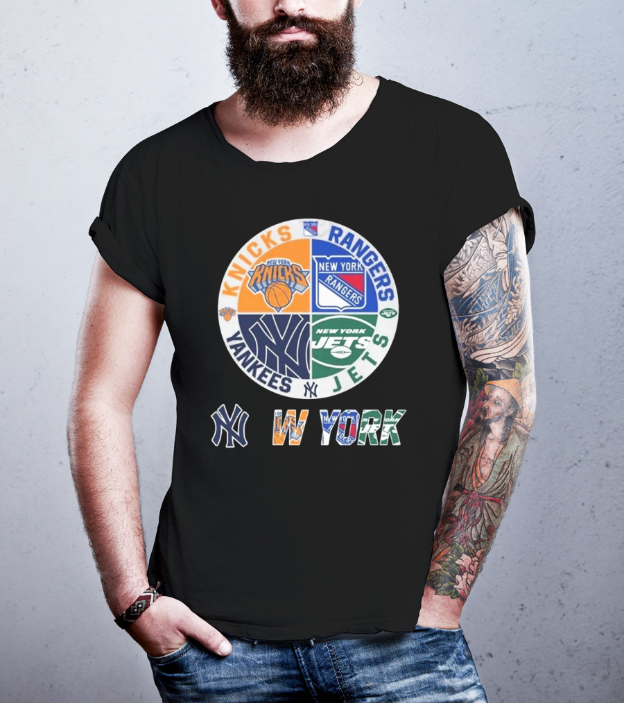 Knicks Rangers Yankees Jets New York Sports Circle T-Shirt