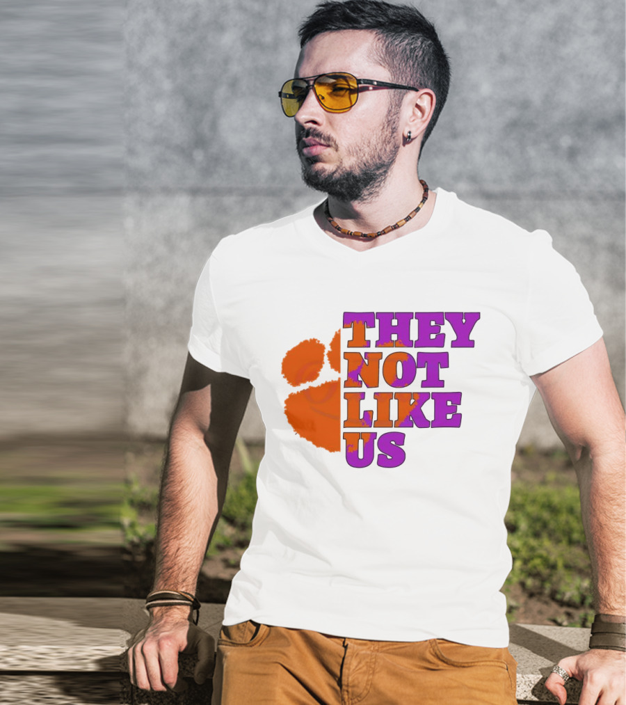 They Not Like Us Clemson Tigers College Football 2025 Orange Paw Prints T-Shirt