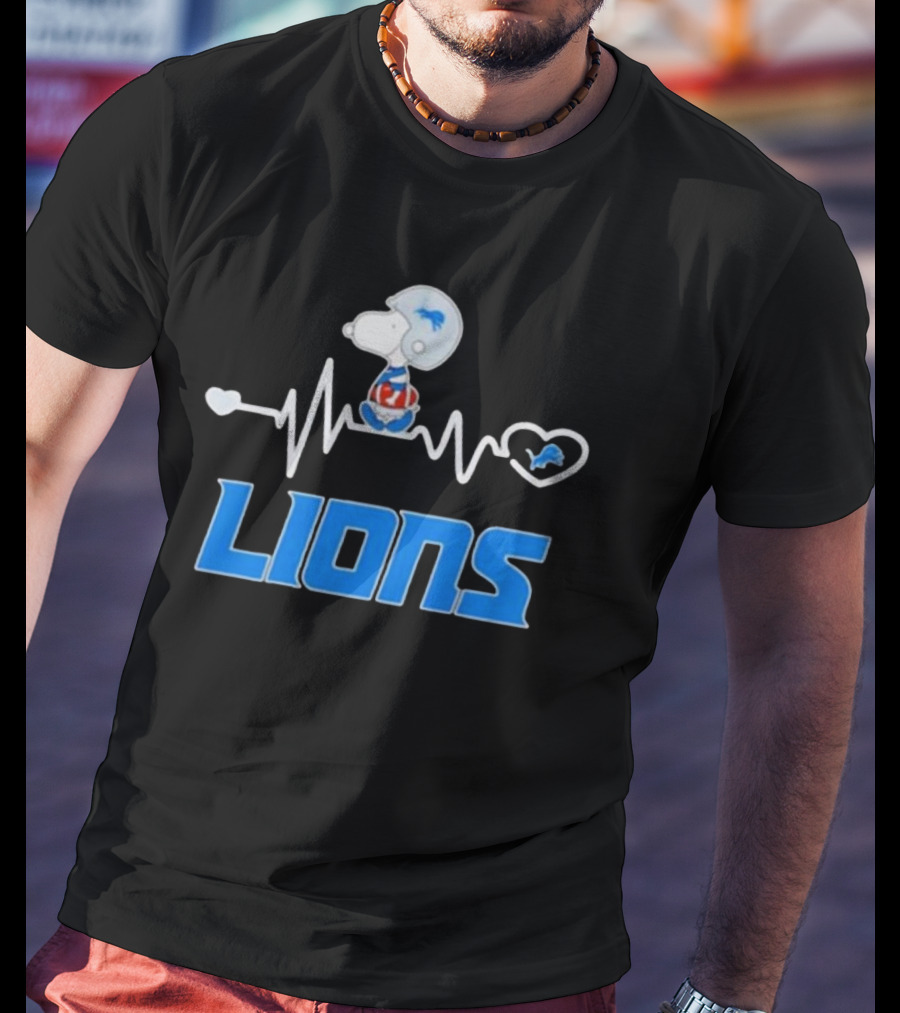 Heartbeat Snoopy Detroit Lions T-Shirt