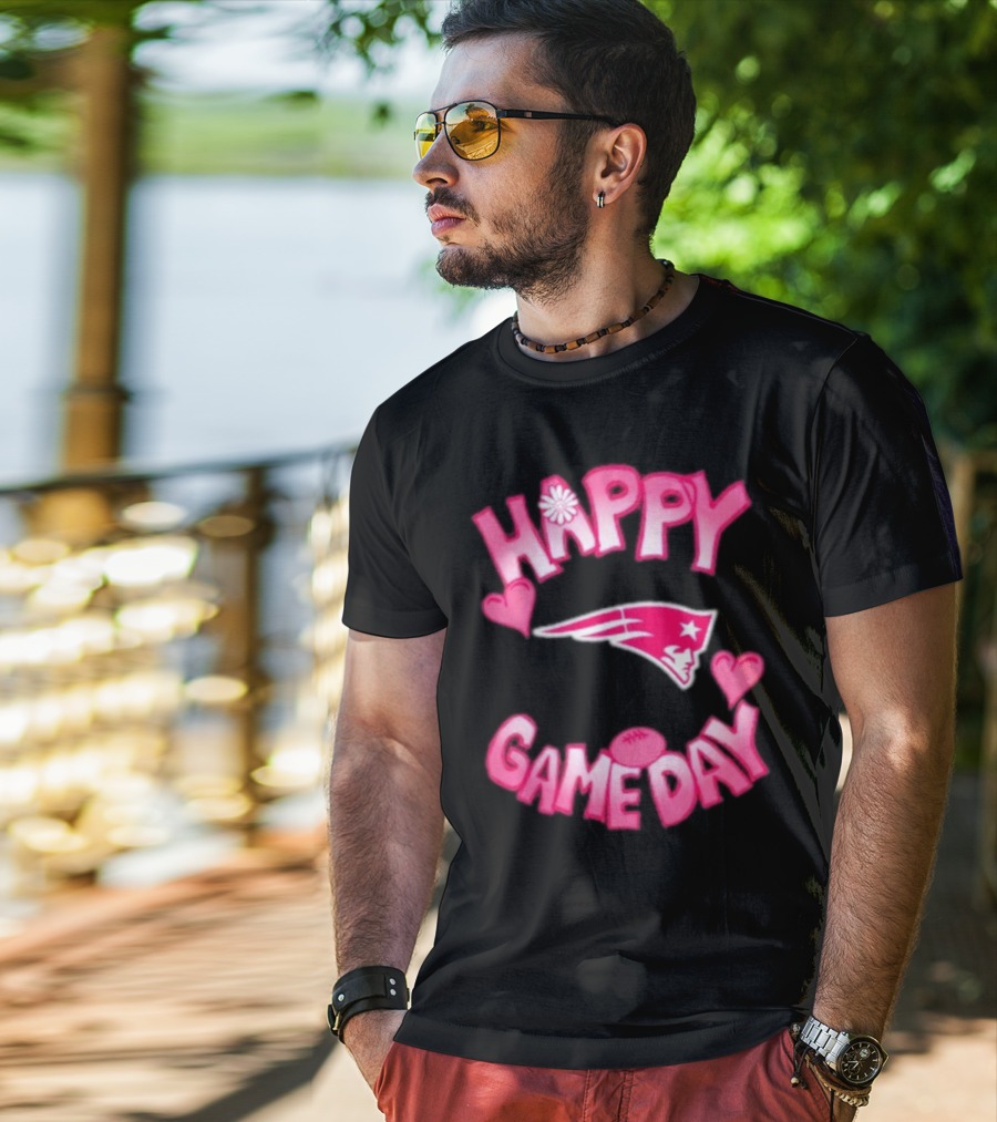 Valentine’s Day New England Patriots Happy Gameday 2025 With Hearts And Football T-Shirt