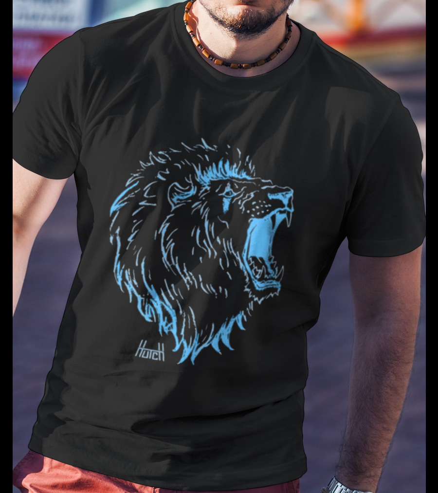 House Of Hutch Bold Lion Gritty T-Shirt