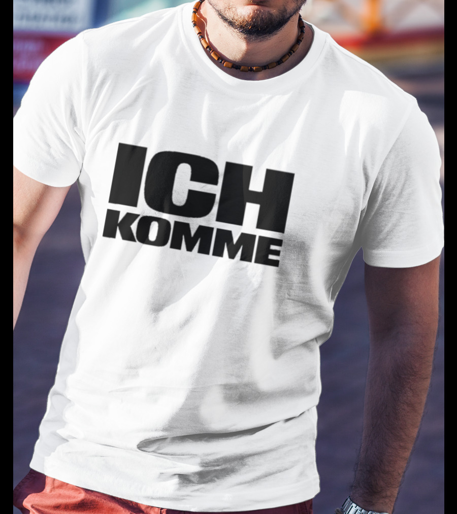 Erika Vikman Ich Komme Retro 70s Disco Aesthetic Black Text T-Shirt