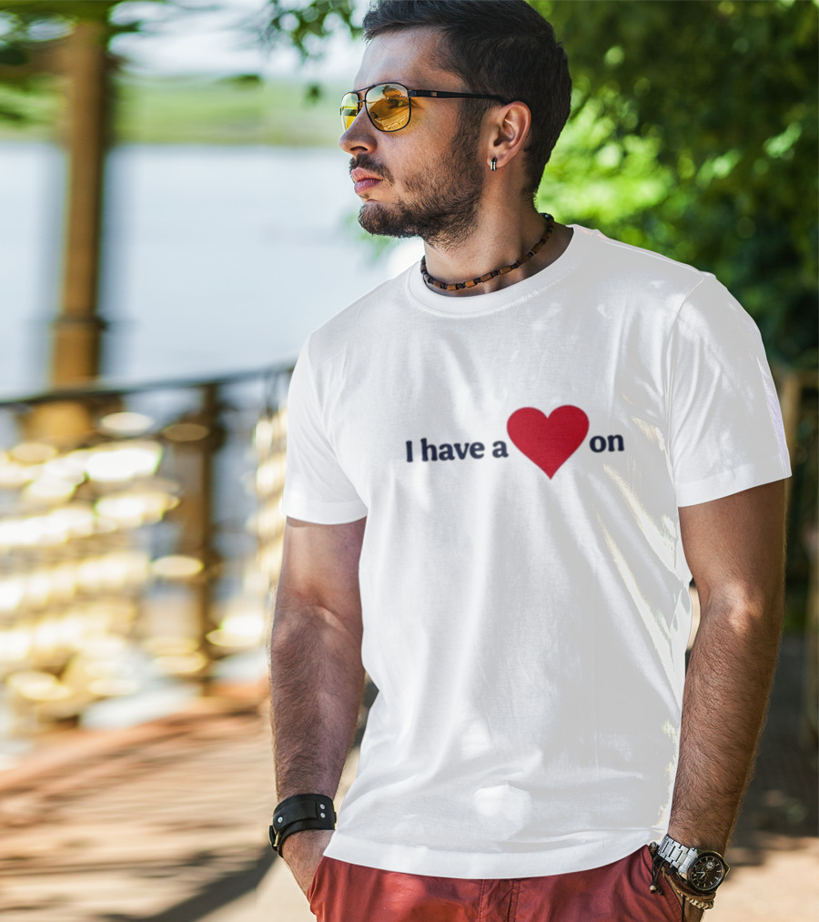 Familyfriendlyog I Have A Heart On Red Heart Design T-Shirt