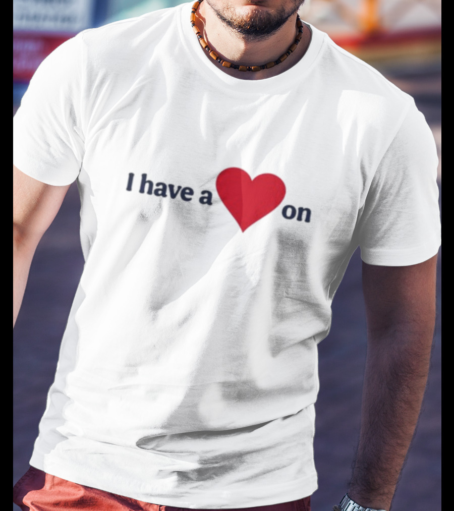 Familyfriendlyog I Have A Heart On Red Heart Design T-Shirt
