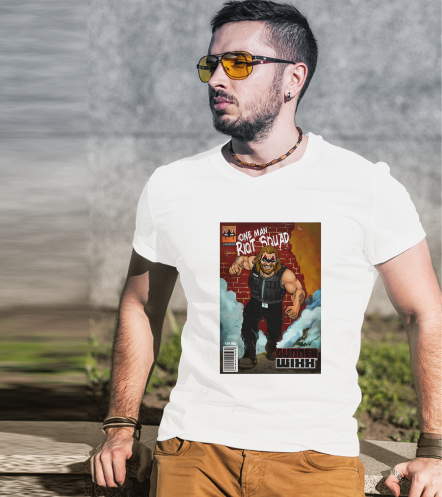 One Man Riot Squad Comic Cover Gunner Wixx Face Paint Featuring Champion Branding T-Shirt