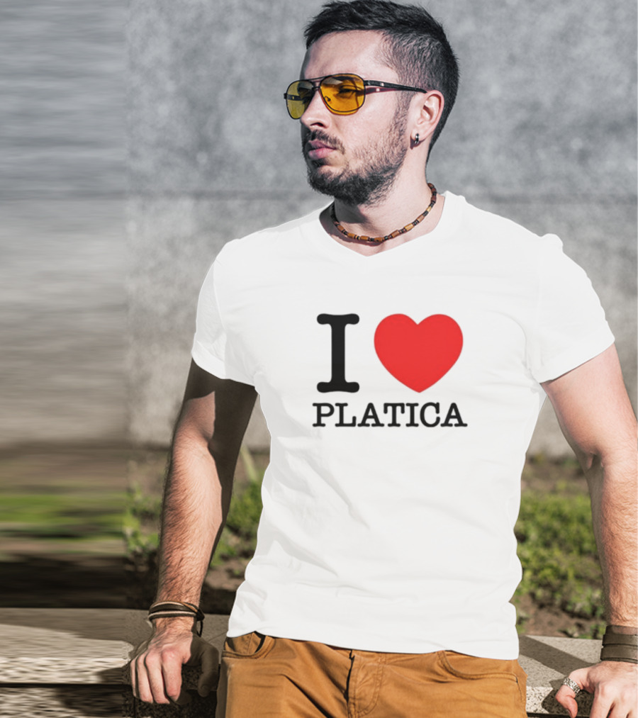 Sazonstudios I Heart Platica Bold Text Red Heart Design T-Shirt