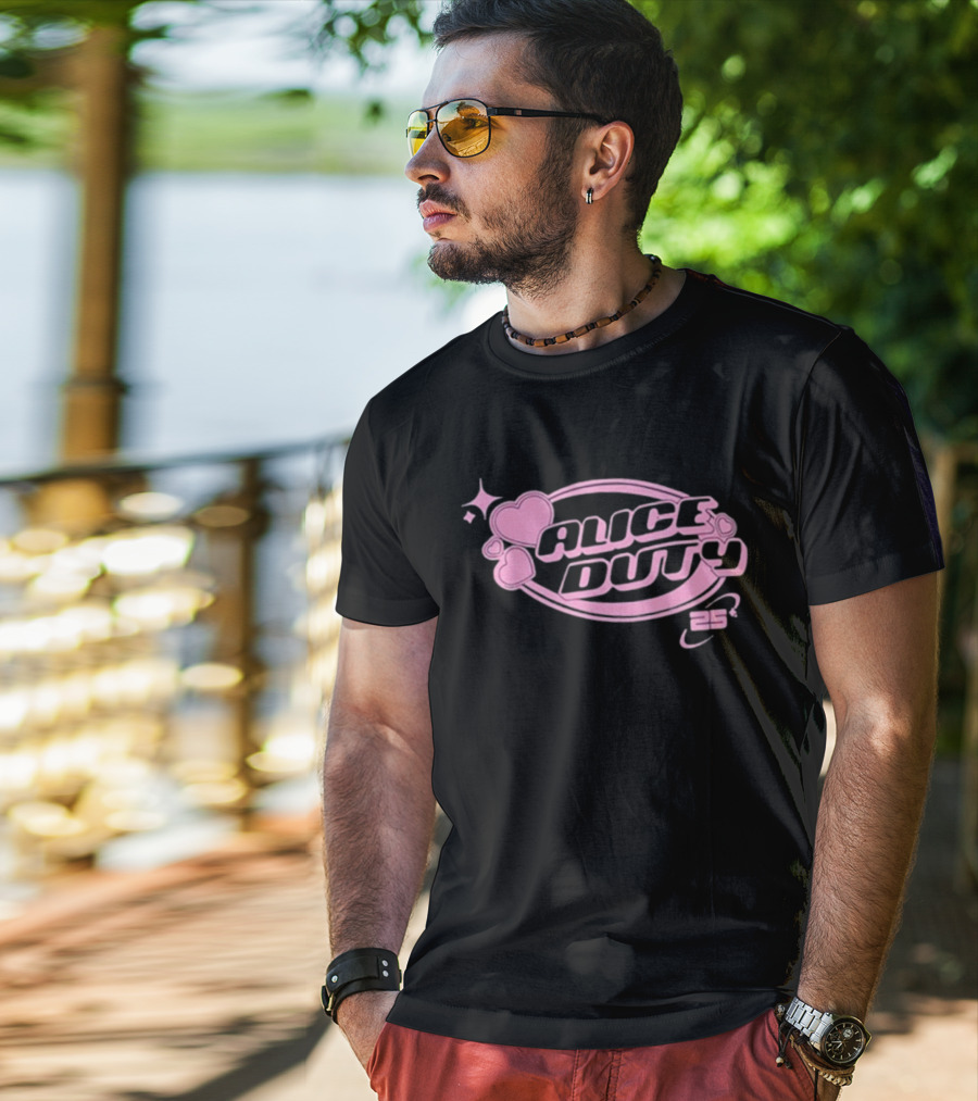 Alice Duty 25 Hearts And Stars Pink Emblem T-Shirt