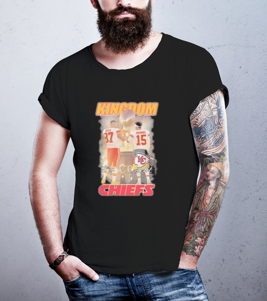 Chiefs Kingdom Travis Kelce Patrick Mahomes Trophy Celebration T-Shirt