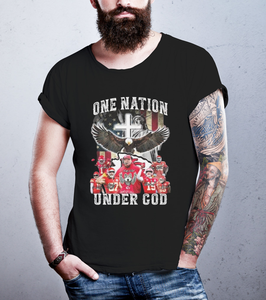 Kansas City Chiefs One Nation Under God 2025 Signatures Statue Of Liberty And Eagle T-Shirt