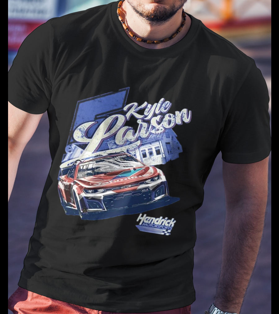 Kyle Larson Hendrick Motorsports Valvoline Racing Car T-Shirt