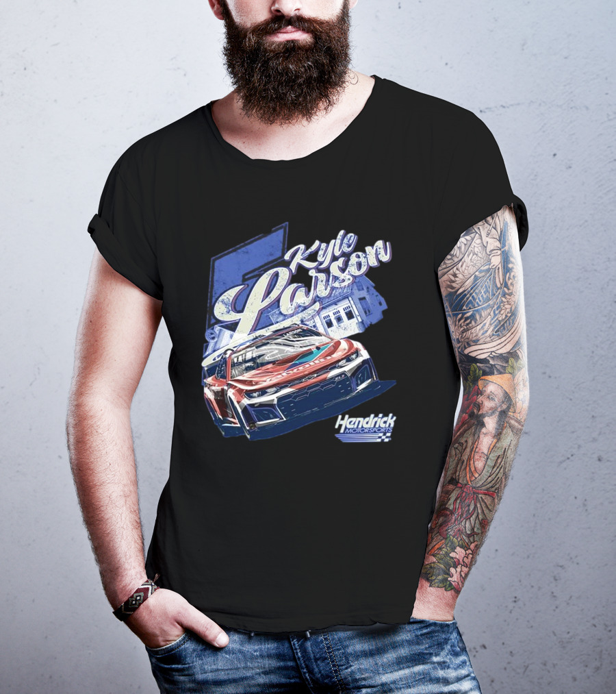 Kyle Larson Hendrick Motorsports Valvoline Racing Car T-Shirt