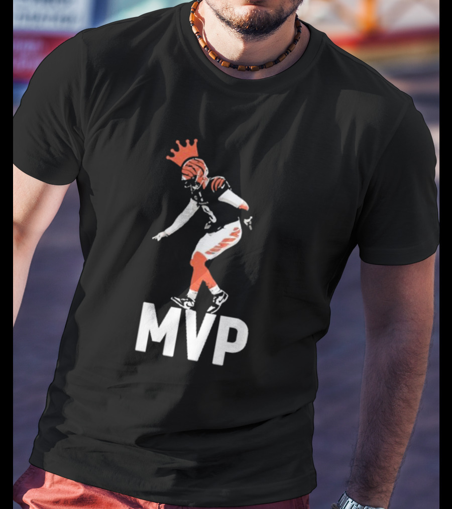 Lfg Cincy Jackpot Joey Mvp Football Player Illustration With Crown T-Shirt