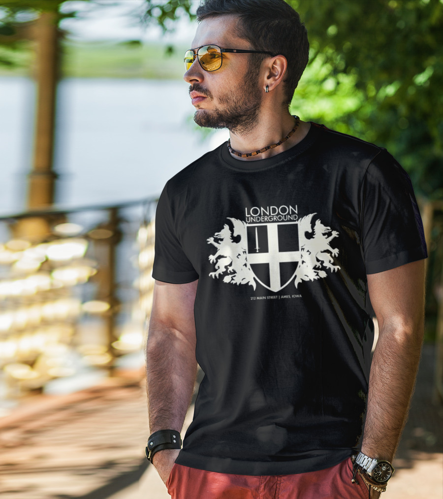 London Underground 232 Main Street Ames Iowa Heraldic Crest Design T-Shirt
