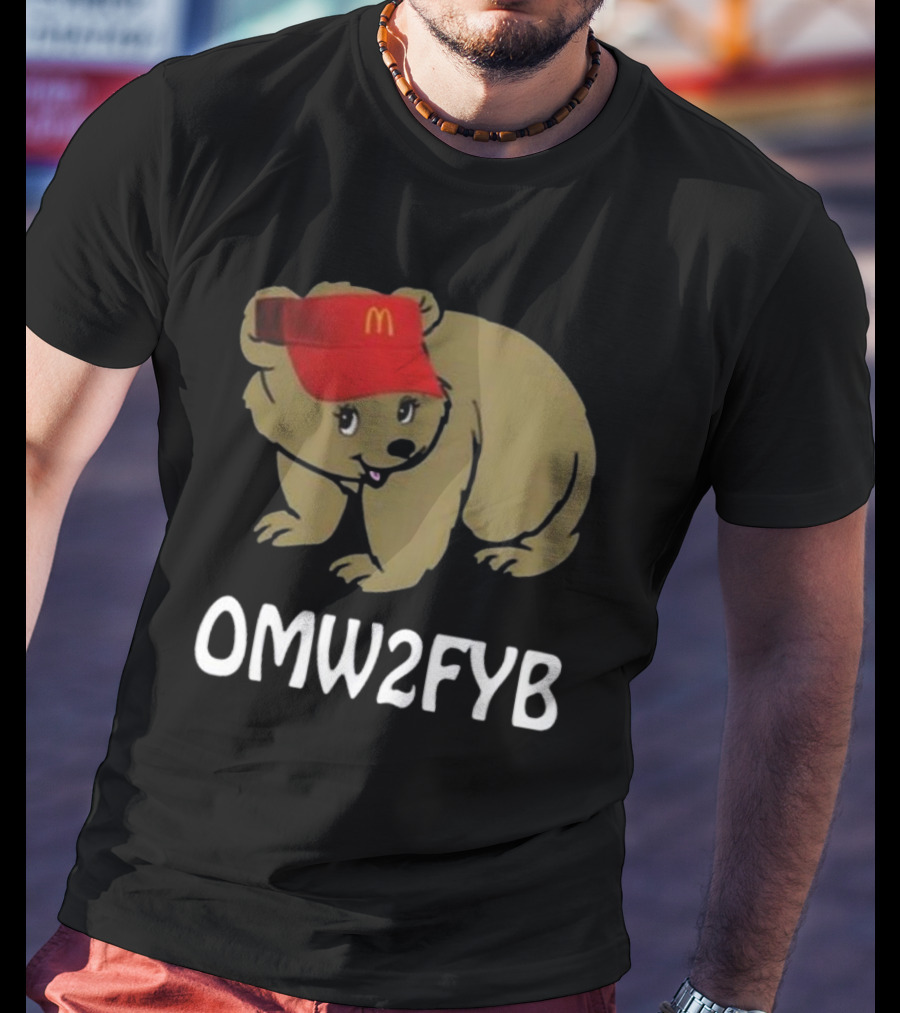 OMW2FYB Bear With Red Cap T-Shirt