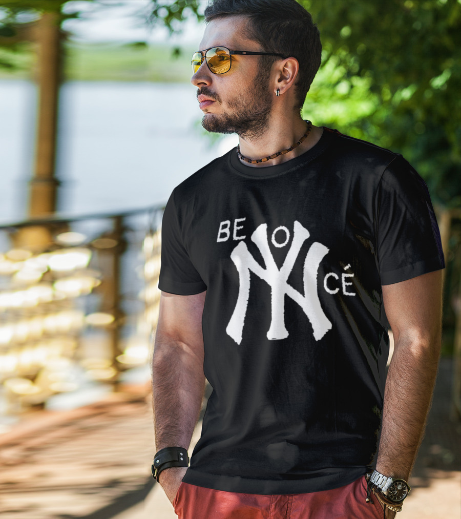 BEYONCÉ NY NY Yankees T-Shirt