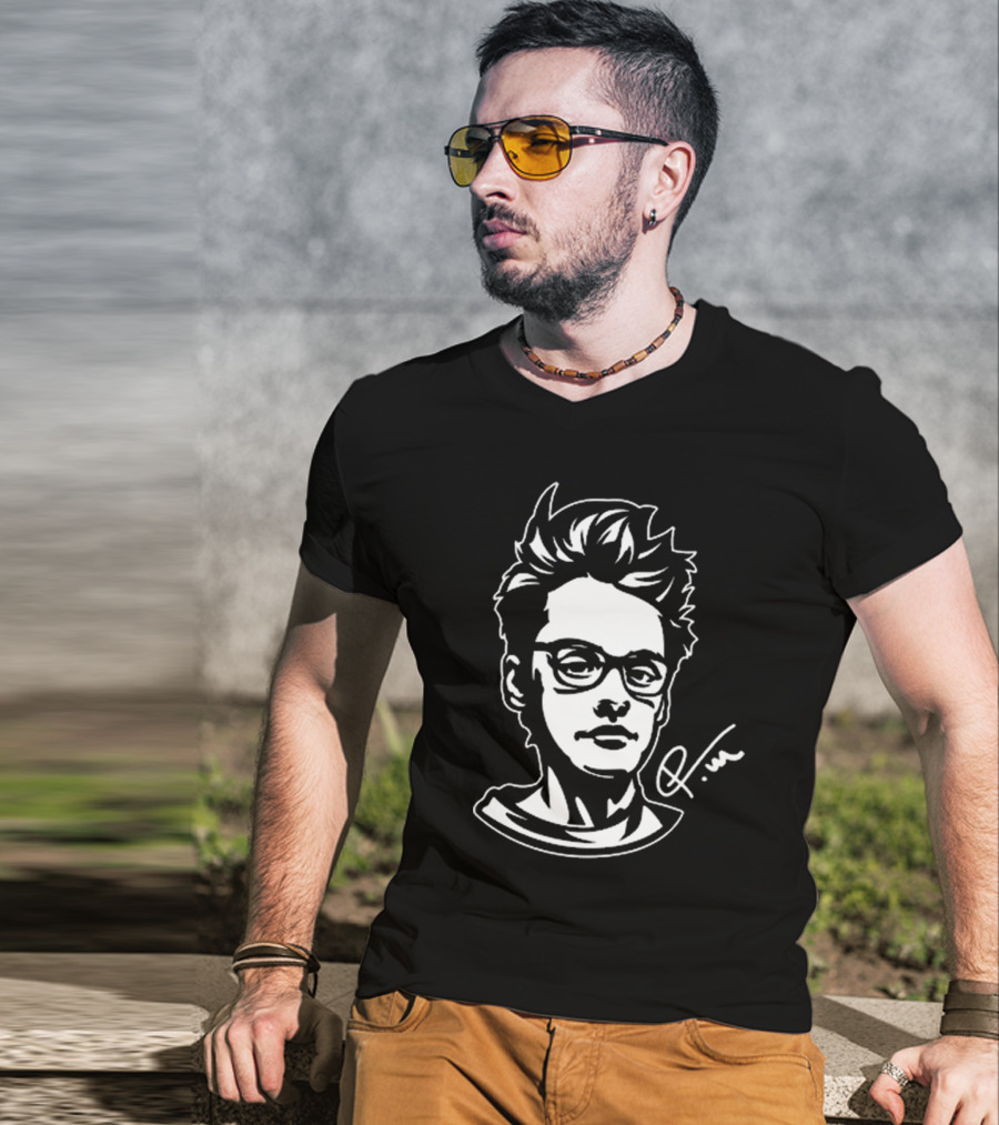 Petteri Mäkiranta Signature Illustration With Glasses And Spiky Hair T-Shirt
